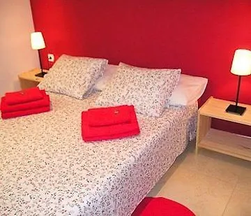 Apartaments Travessera Parc Gueell Barcelona 0*,  Spain