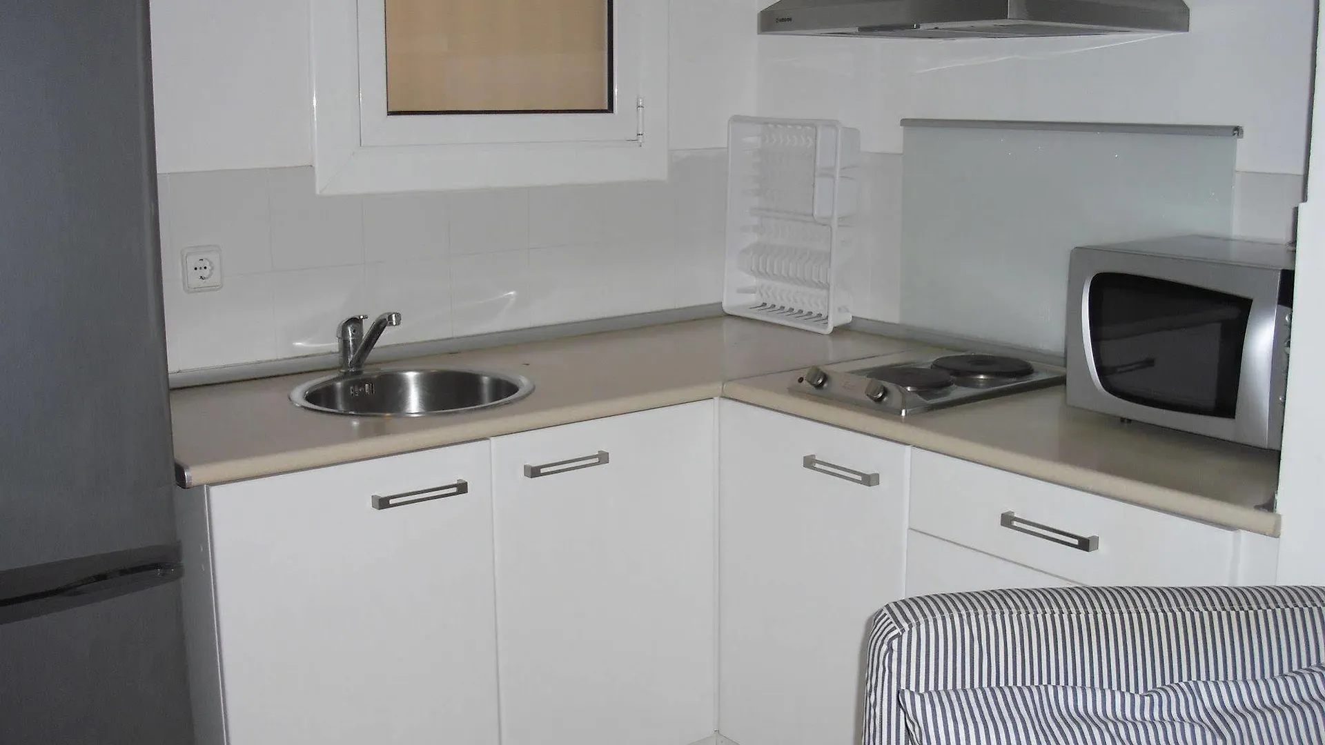 Apartment Apartaments Travessera Parc Gueell Barcelona