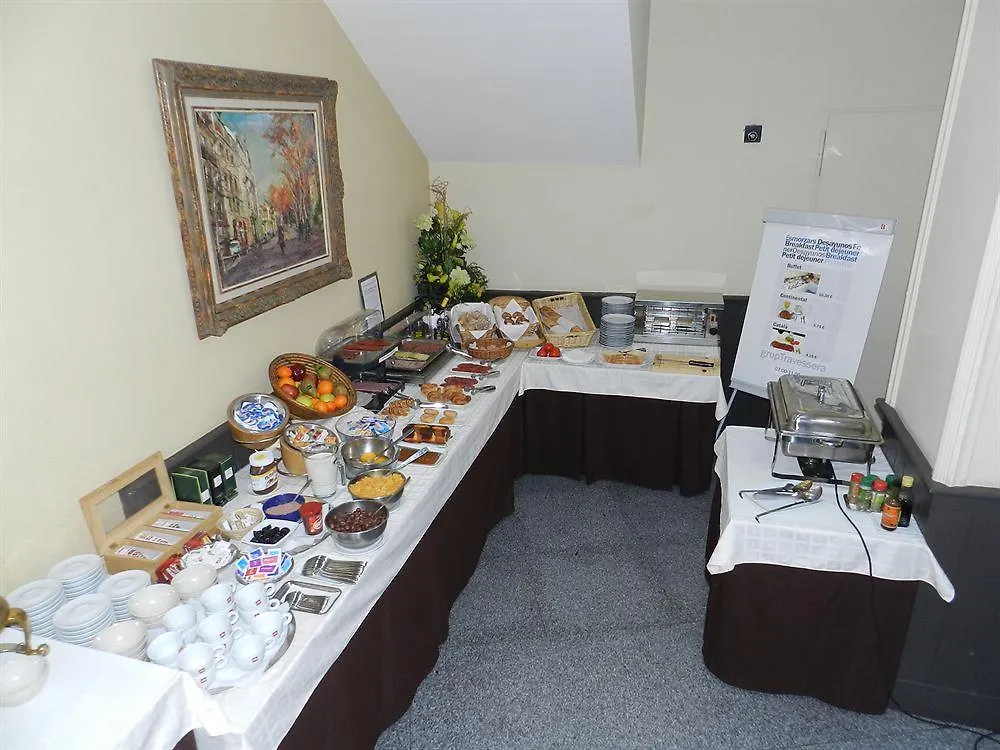 Apartaments Travessera Parc Gueell Barselona Daire