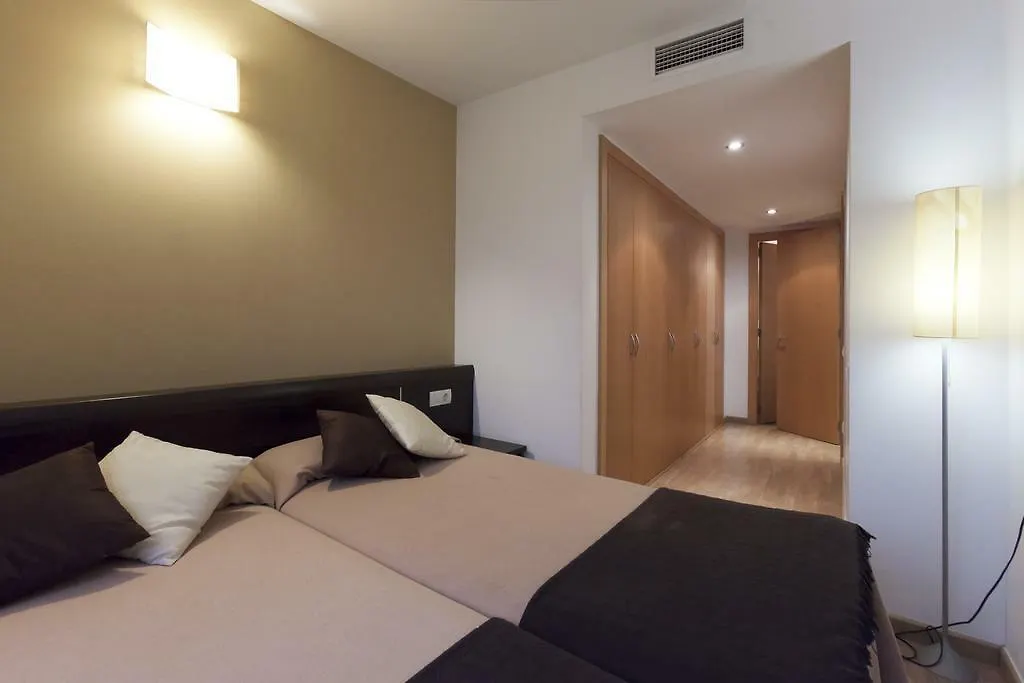 Apartaments Travessera Parc Gueell Barselona
